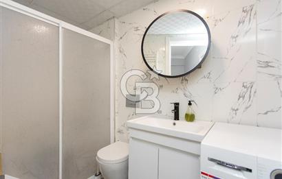 Yenifoça'da Satılık Müstakil Bahçeli 3+1 Villa