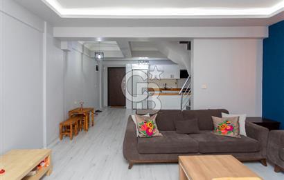 Yenifoça'da Satılık Müstakil Bahçeli 3+1 Villa