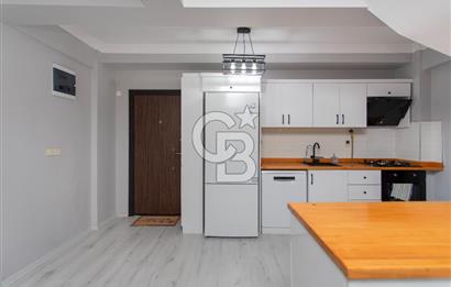 Yenifoça'da Satılık Müstakil Bahçeli 3+1 Villa