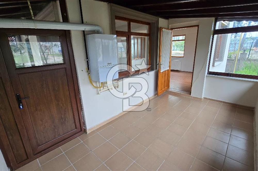 Serdivan Vatan Mahallesinde Müstakil 120 M² Bahçeli 3+1 Dubleks