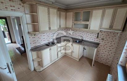 Serdivan Vatan Mahallesinde Müstakil 120 M² Bahçeli 3+1 Dubleks