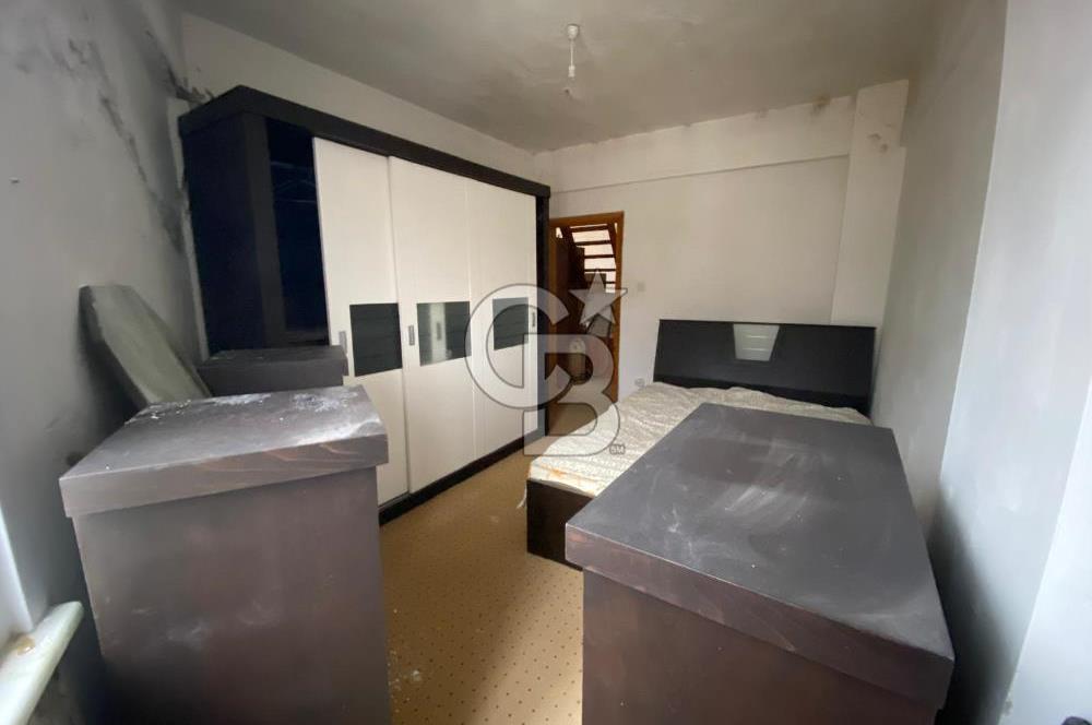 ÇINARCIK ESENKÖYDE DENİZ MANZARALI 3+1 SATILIK ÇATI DUBLEKS DAİRE