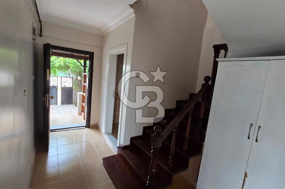 Serdivan Vatan Mahallesinde Müstakil 120 M² Bahçeli 3+1 Dubleks