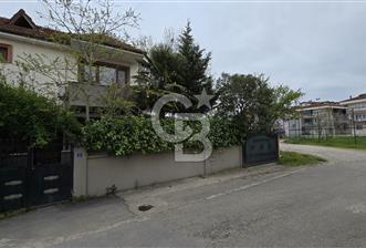 Serdivan Vatan Mahallesinde Müstakil 120 M² Bahçeli 3+1 Dubleks - 1 - 345190