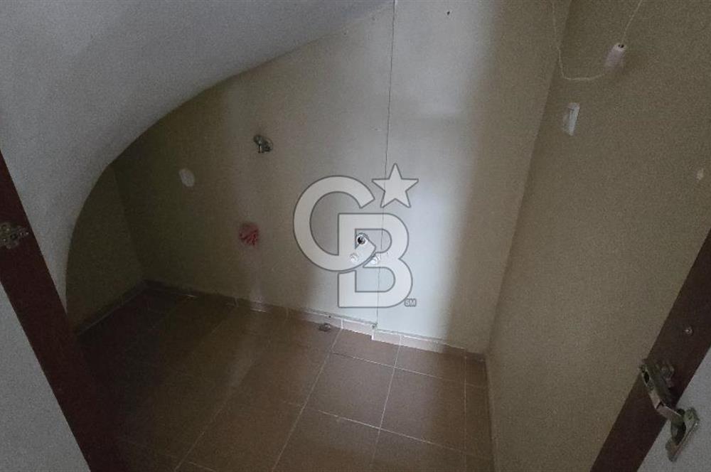 Serdivan Vatan Mahallesinde Müstakil 120 M² Bahçeli 3+1 Dubleks