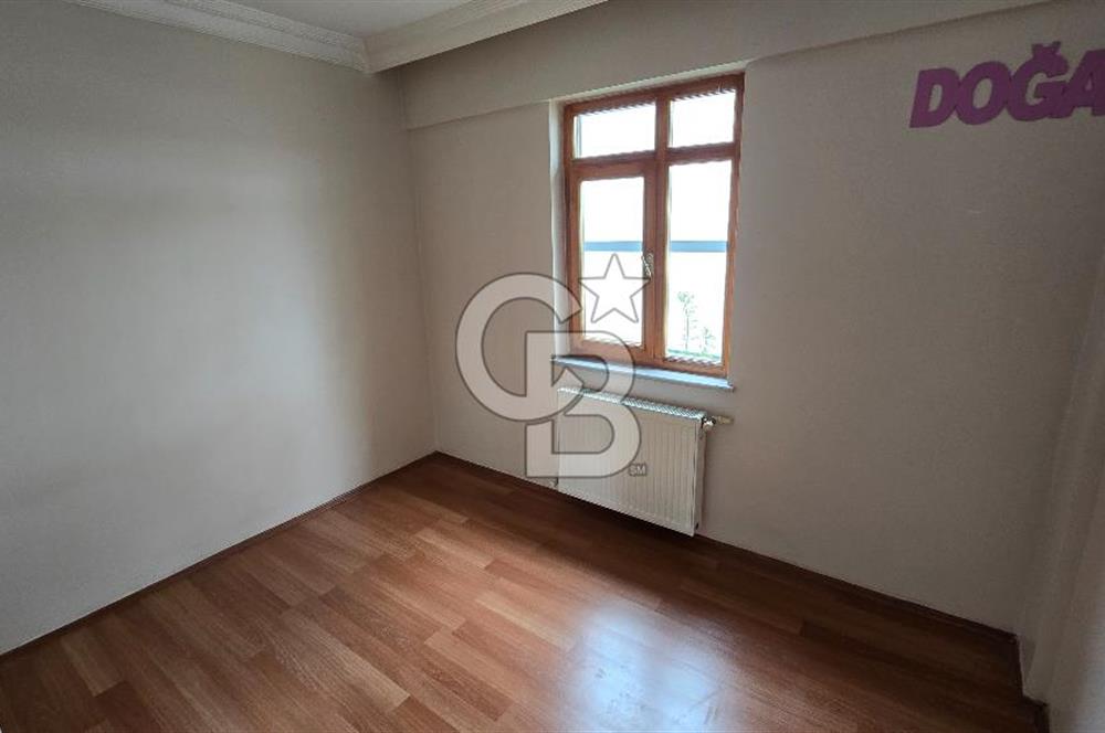 Serdivan Vatan Mahallesinde Müstakil 120 M² Bahçeli 3+1 Dubleks