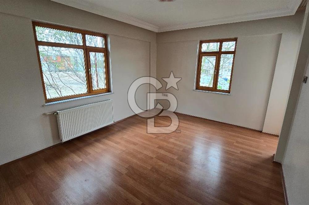 Serdivan Vatan Mahallesinde Müstakil 120 M² Bahçeli 3+1 Dubleks