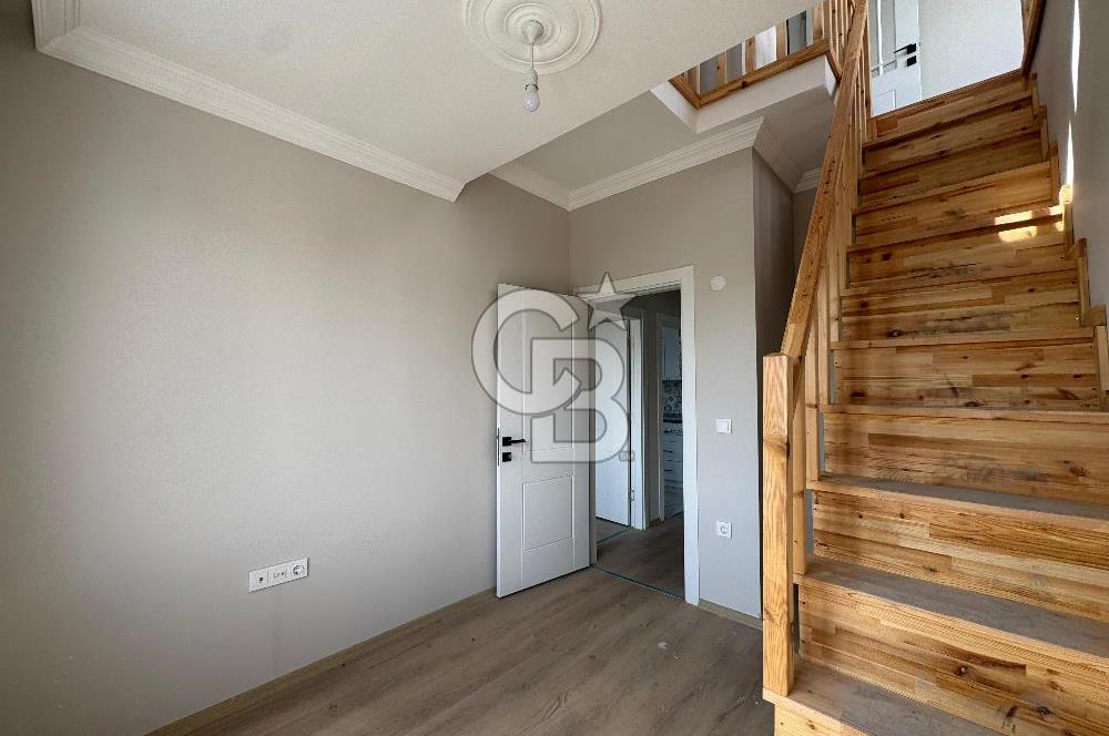 SATILIK ARNAVUTKÖY MERKEZDE ÇİFT GİRİŞLİ 3+2 DUBLEKS DAİRE