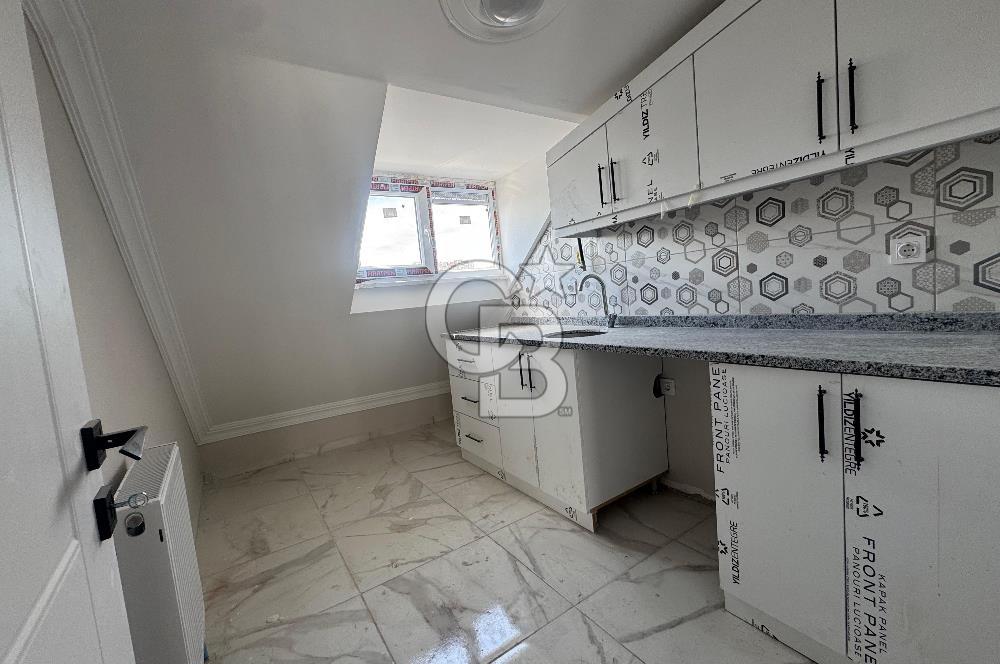 SATILIK ARNAVUTKÖY MERKEZDE ÇİFT GİRİŞLİ 3+2 DUBLEKS DAİRE