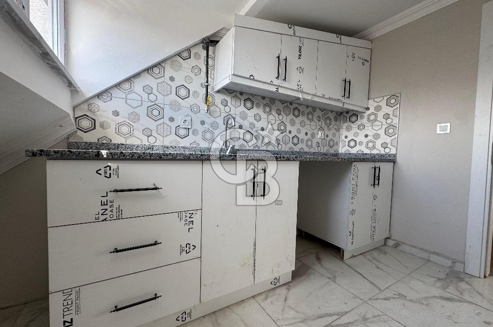 SATILIK ARNAVUTKÖY MERKEZDE ÇİFT GİRİŞLİ 3+2 DUBLEKS DAİRE