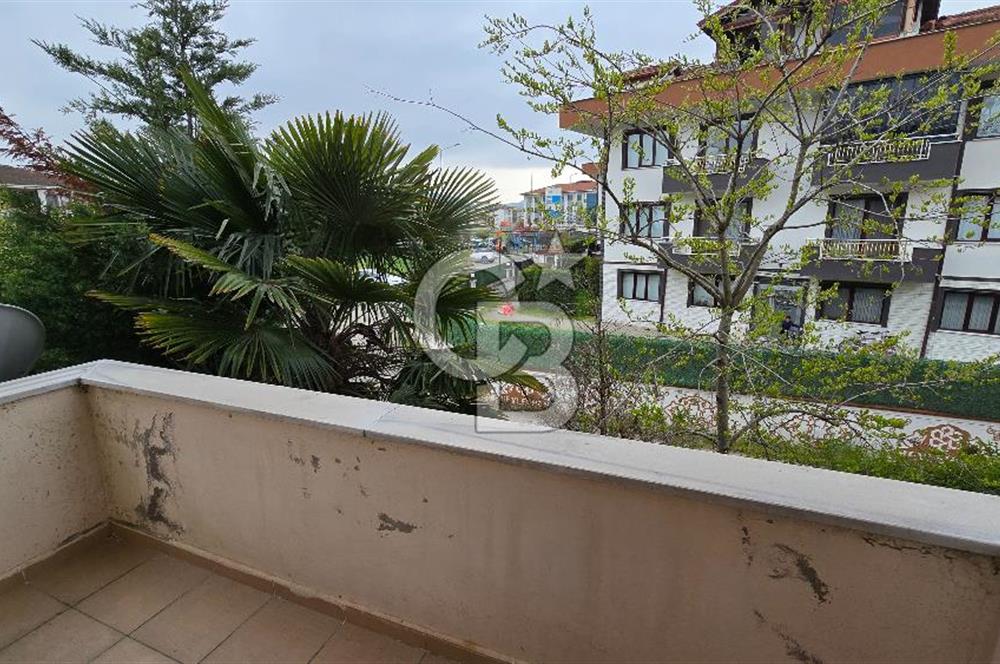 Serdivan Vatan Mahallesinde Müstakil 120 M² Bahçeli 3+1 Dubleks