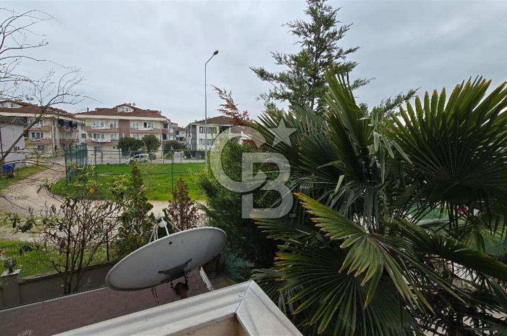 Serdivan Vatan Mahallesinde Müstakil 120 M² Bahçeli 3+1 Dubleks