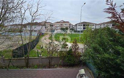Serdivan Vatan Mahallesinde Müstakil 120 M² Bahçeli 3+1 Dubleks