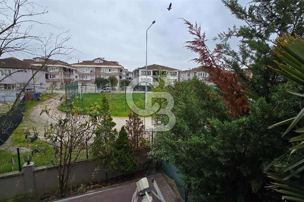 Serdivan Vatan Mahallesinde Müstakil 120 M² Bahçeli 3+1 Dubleks