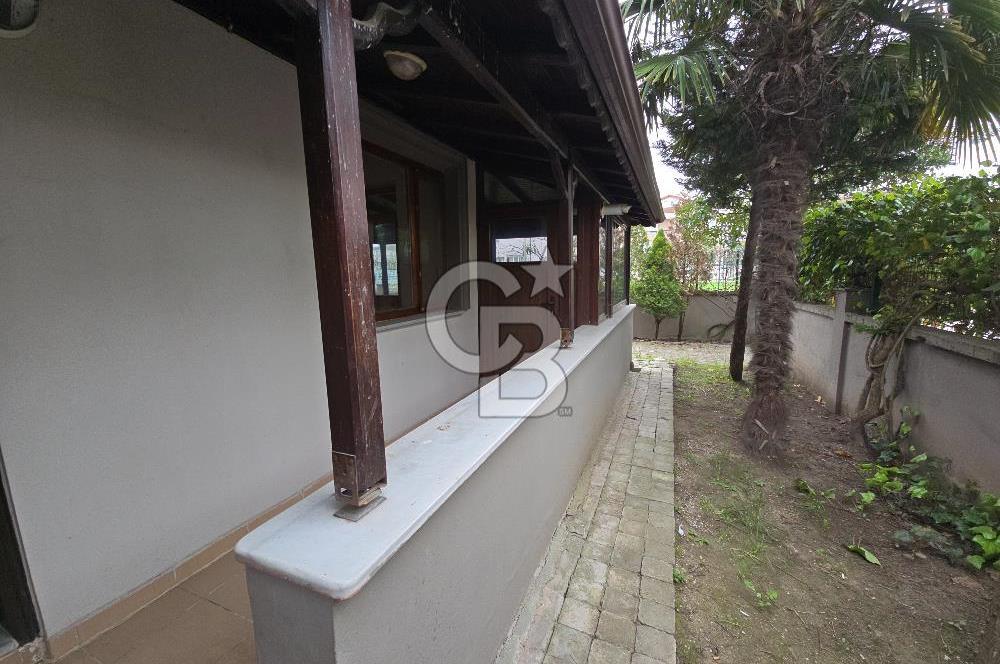 Serdivan Vatan Mahallesinde Müstakil 120 M² Bahçeli 3+1 Dubleks