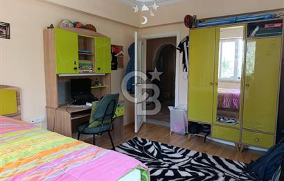 Toros Mahallesi'nde Bakımlı Sitede Müstakil Tadında 3+1 Daire