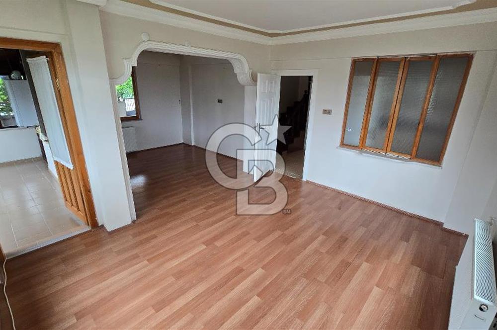 Serdivan Vatan Mahallesinde Müstakil 120 M² Bahçeli 3+1 Dubleks