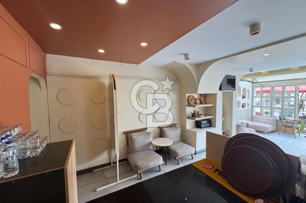 ALİAĞA ZEYTİNLİ PARK CAFELER SOKAĞINDA DEVREN KİRALIK CAFE