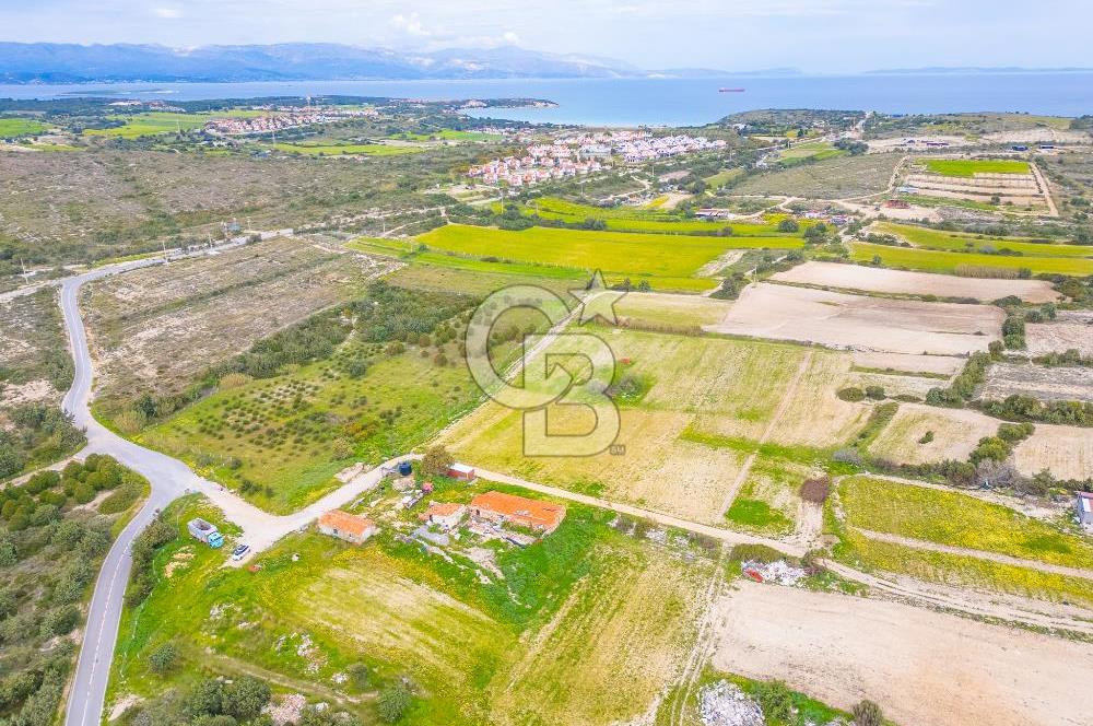 Çeşme Altınkum'da Deniz Manzaralı Tarla