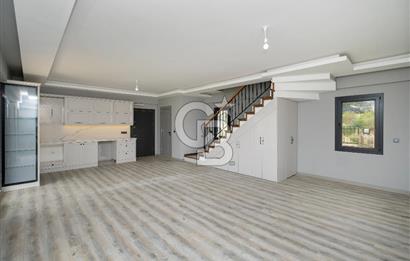 Eski Foça La Vie Konakları'nda Satılık 3+1 Villa