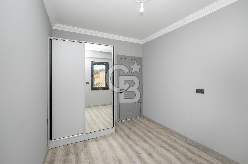 Eski Foça La Vie Konakları'nda Satılık 3+1 Villa