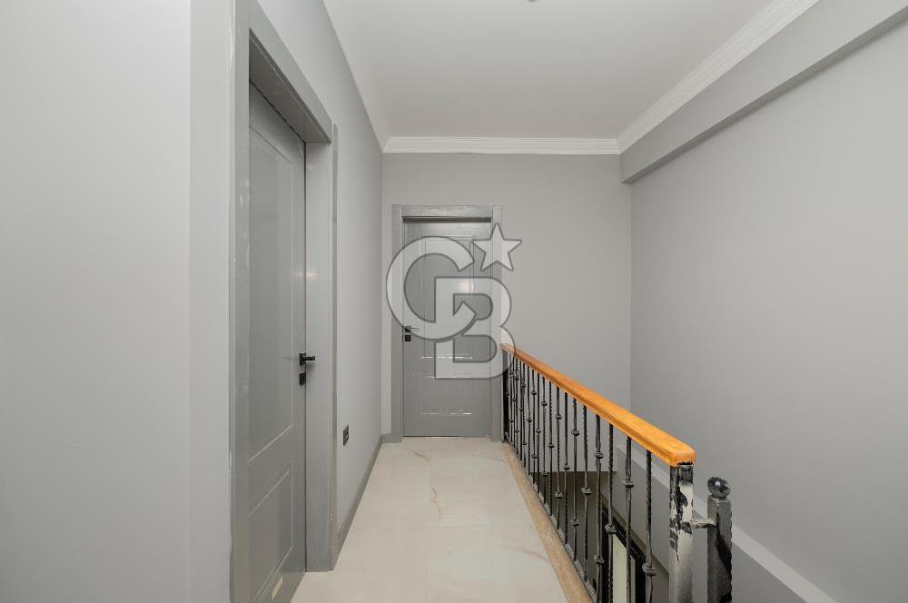 Eski Foça La Vie Konakları'nda Satılık 3+1 Villa