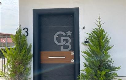 Ayvalık Cunda Adasında Full Deniz Manzaralı Satılık Lüks Villa