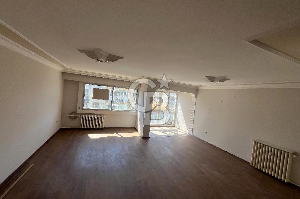 ALSANCAK TALATPAŞA CADDESİNDE SATLIK 4+1 DAİRE