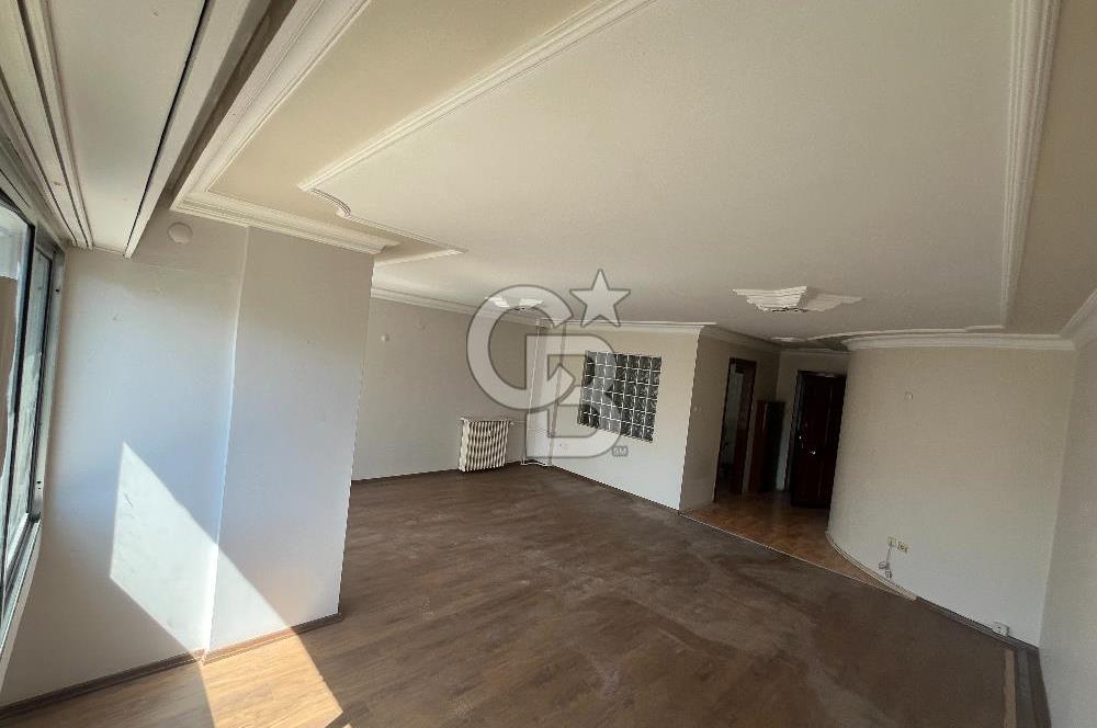 ALSANCAK TALATPAŞA CADDESİNDE SATLIK 4+1 DAİRE
