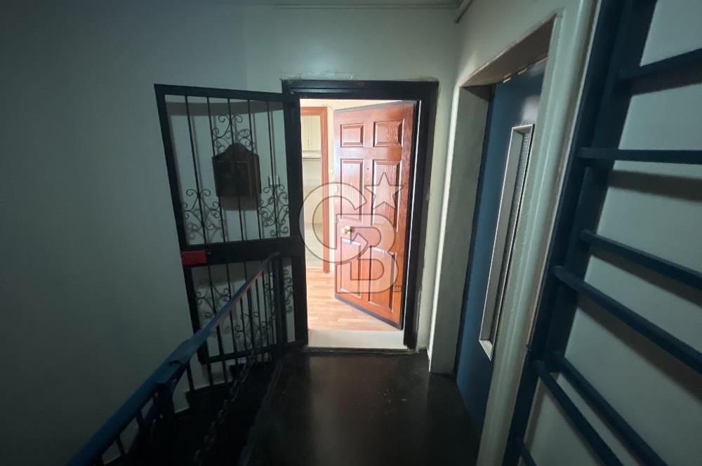 ALSANCAK TALATPAŞA CADDESİNDE SATLIK 4+1 DAİRE