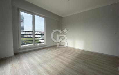 BAŞİSKELE YEŞİLYURT'TA SATILIK 3+1 BAHÇE DUBLEKS DAİRE