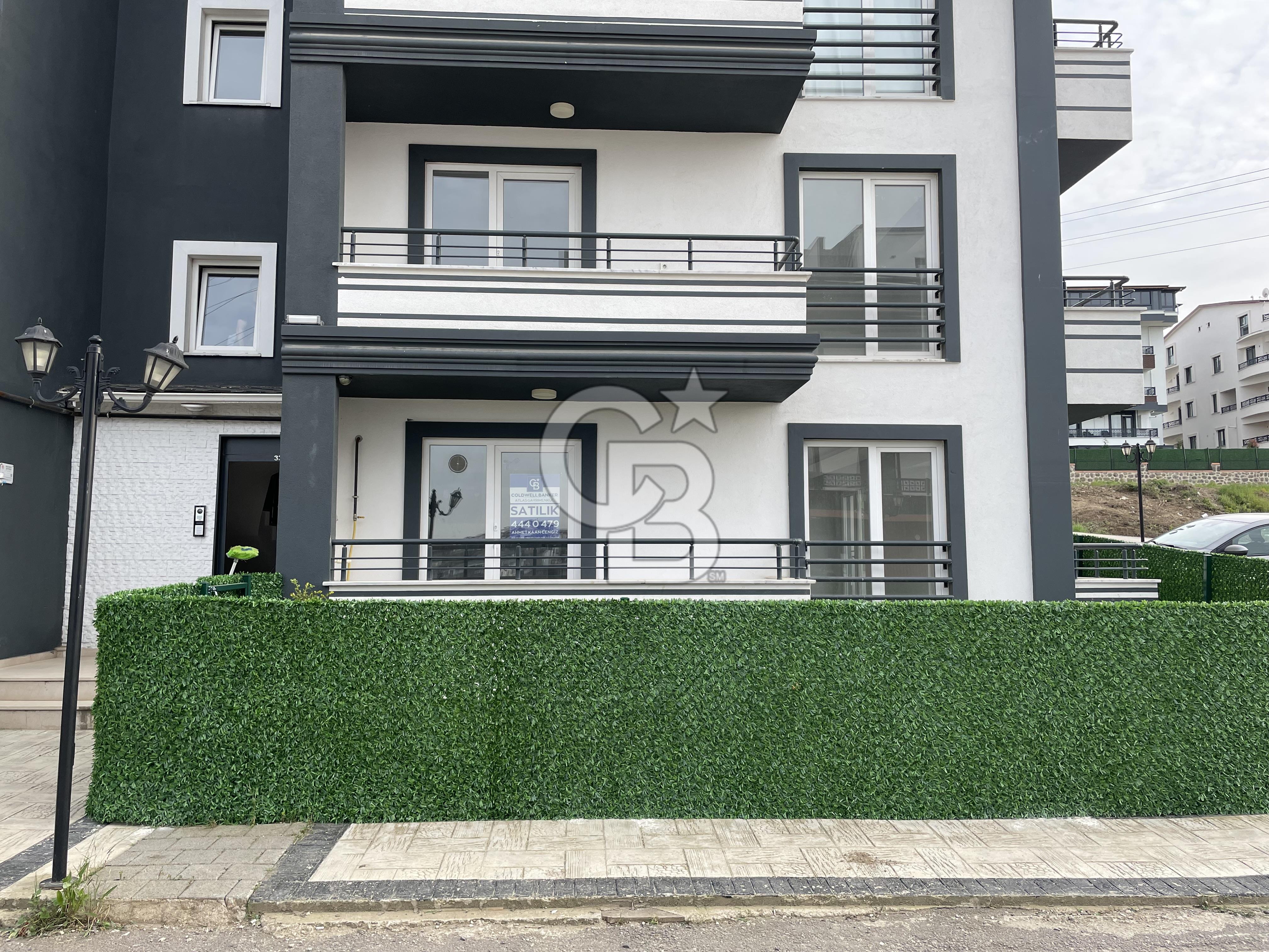 BAŞİSKELE YEŞİLYURT'TA SATILIK 3+1 BAHÇE DUBLEKS DAİRE