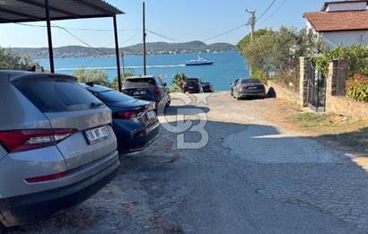 Ayvalık Cunda Adasında Full Deniz Manzaralı Satılık Lüks Villa