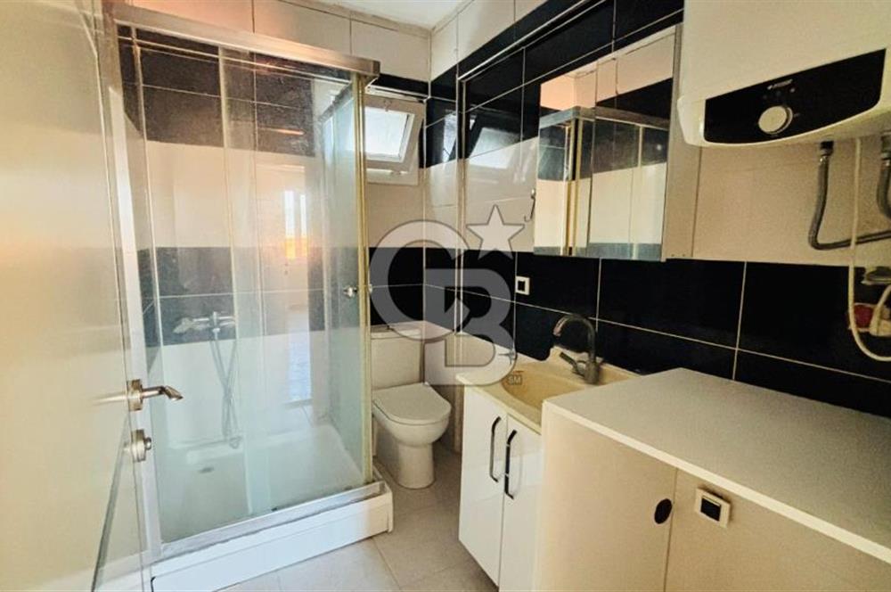 Foça Bağarası Kazım Dirik Mah. Satılık 2+1 Kapalı Mutfaklı Daire