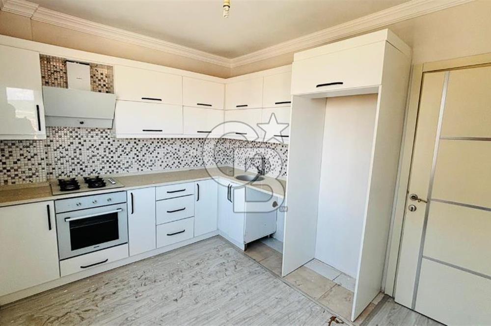 Foça Bağarası Kazım Dirik Mah. Satılık 2+1 Kapalı Mutfaklı Daire