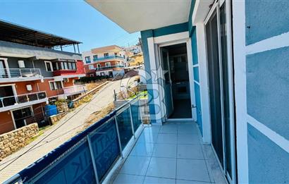 Foça Bağarası Kazım Dirik Mah. Satılık 2+1 Kapalı Mutfaklı Daire