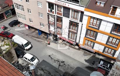 SATILIK ARNAVUTKÖY MERKEZ'DE YÜKSEK KİRA GETİRİLİ DÜKKAN