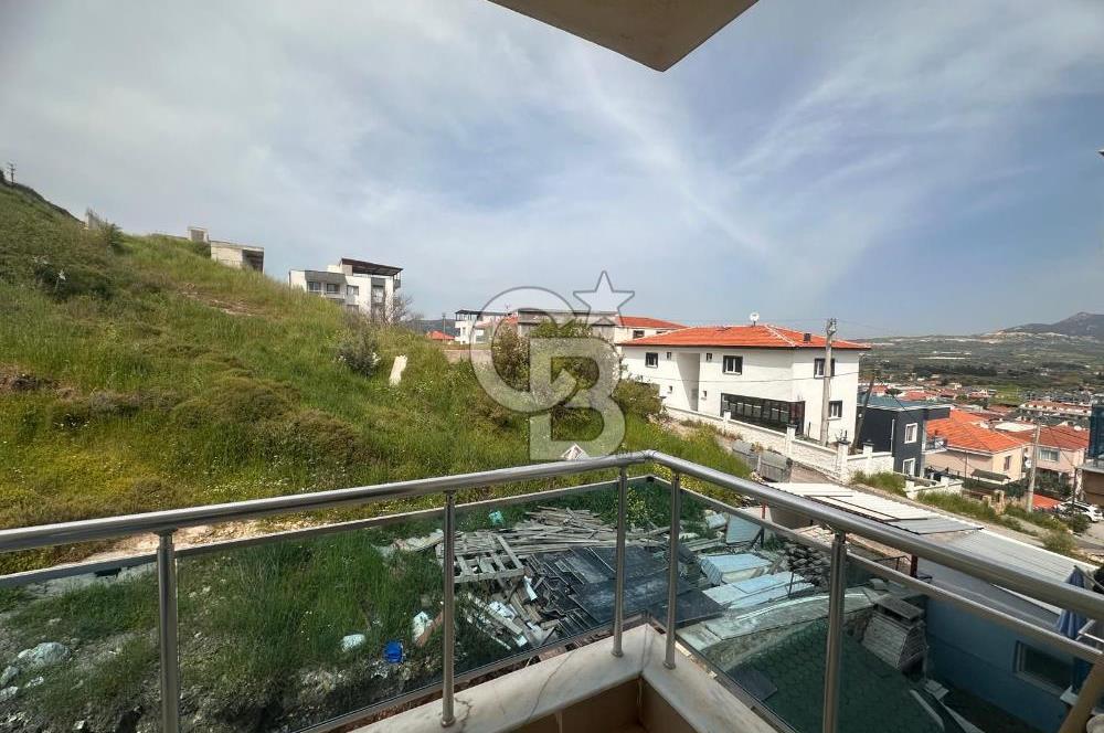 Foça Kazım Dirik Mah. Kiralık Açık Mutfaklı 2+1 Daire