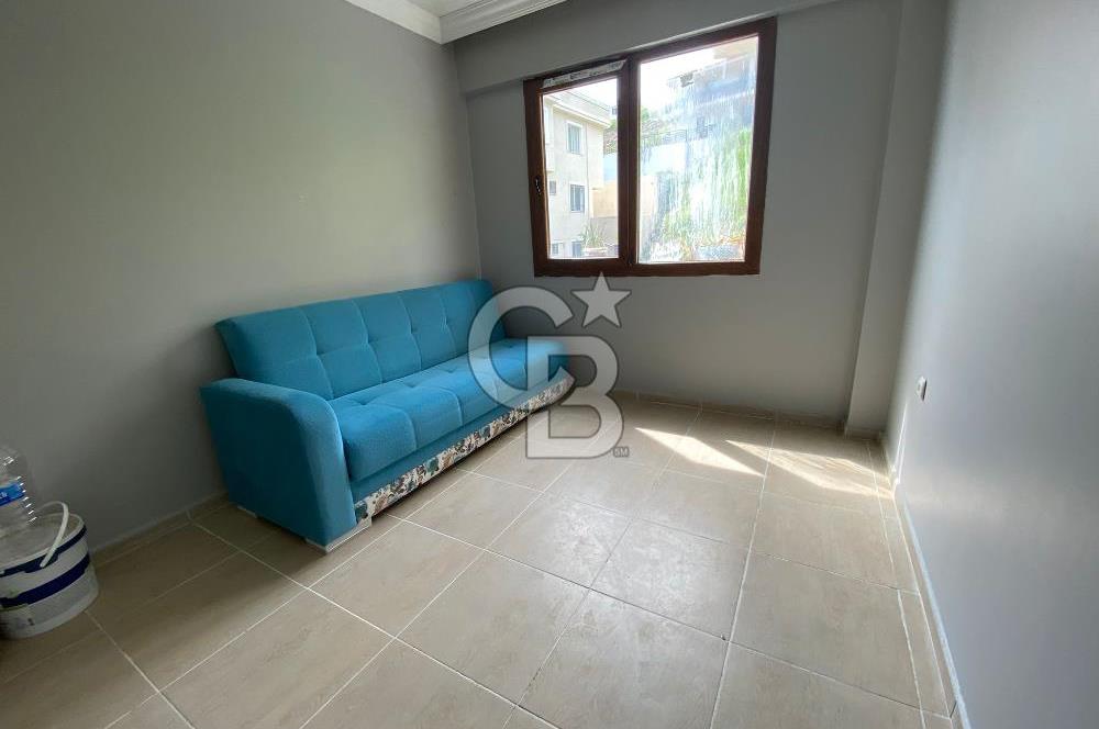 Foça Kazım Dirik Mah. Kiralık Açık Mutfaklı 2+1 Daire