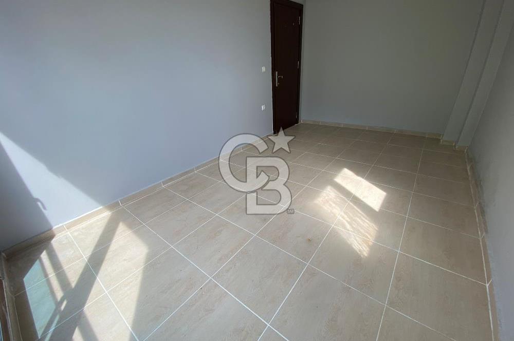 Foça Kazım Dirik Mah. Kiralık Açık Mutfaklı 2+1 Daire