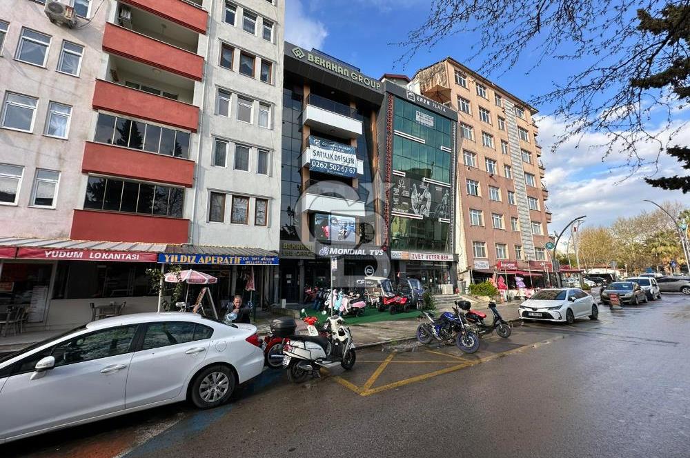 CB AKADEMİ ATATÜRK BULVARI KİRALIK 80 m2 SIFIR OFİS