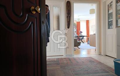 Toros Mahallesi'nde Bakımlı Sitede Müstakil Tadında 3+1 Daire