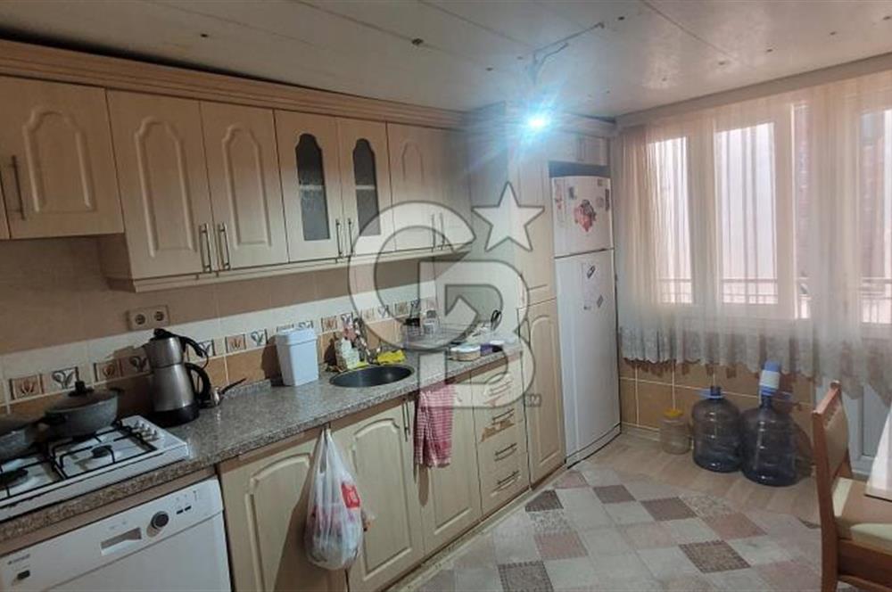 BAYRAKLI GÜMÜŞPALA DA MAHALLESİNDE 3 KATLI KOMPLE SATILIK BİNA