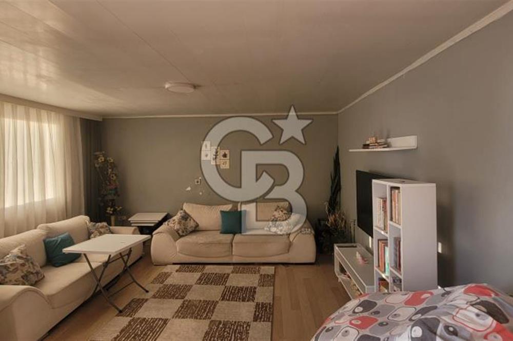 BAYRAKLI GÜMÜŞPALA DA MAHALLESİNDE 3 KATLI KOMPLE SATILIK BİNA