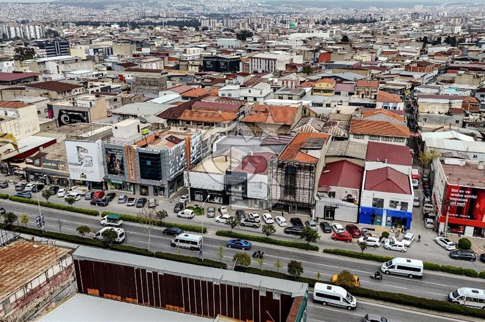 Karabağlar Yeşillik Cad. 1000 m2 3 Katlı Yük Asansörlü Showroom