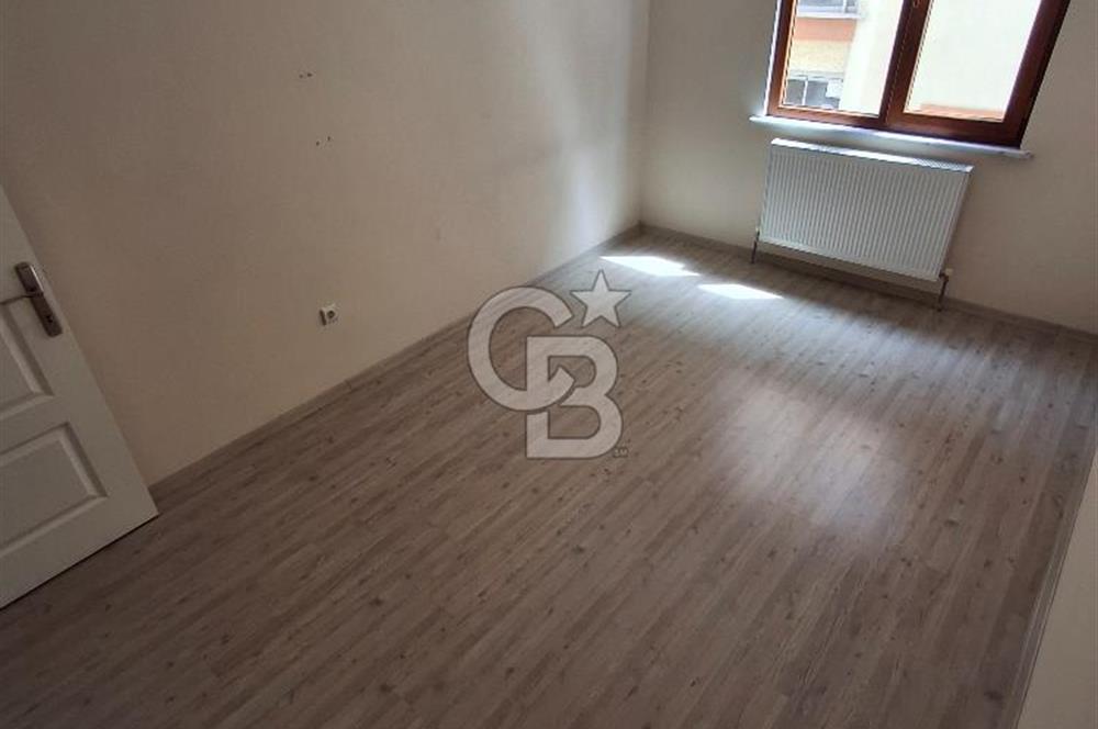 - SANCAKTEPE İNÖNÜ MAHALLESİ ARAKAT 3+1 ASANSÖRLÜ DAİRE