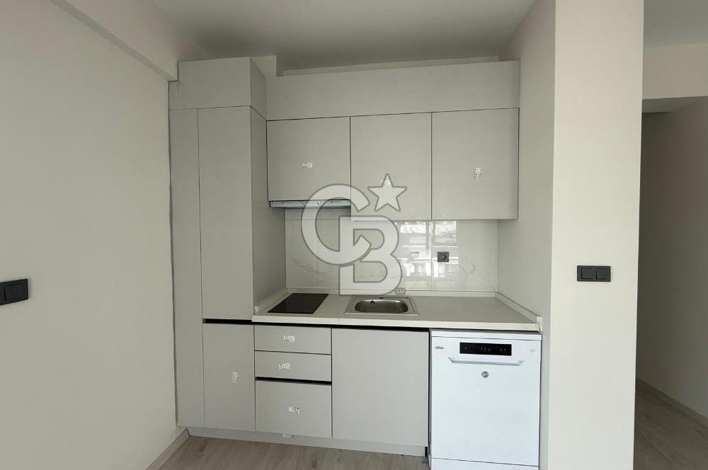 ÇİĞLİ BALATÇIK ANADOLU CADDESİNDE KISMİ EŞYALI GENİŞ 1+1 KİRALIK DAİRE