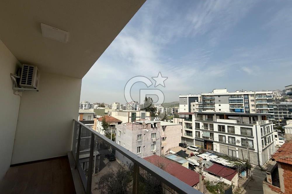 ÇİĞLİ BALATÇIK ANADOLU CADDESİNDE KISMİ EŞYALI GENİŞ 1+1 KİRALIK DAİRE