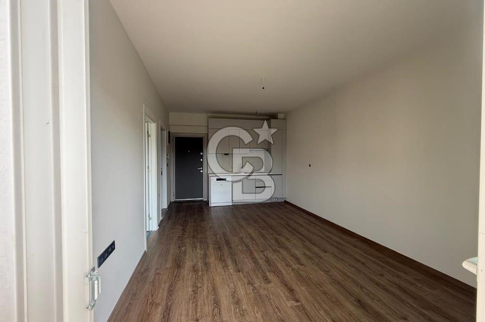 ÇİĞLİ BALATÇIK ANADOLU CADDESİNDE KISMİ EŞYALI GENİŞ 1+1 KİRALIK DAİRE