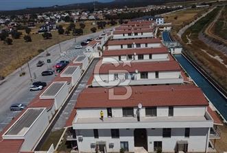 Ayvalık Altınova Sayfiye Sitesi İçerisinde Havuzlu Geniş 2+1 Daire - 1 - 345274
